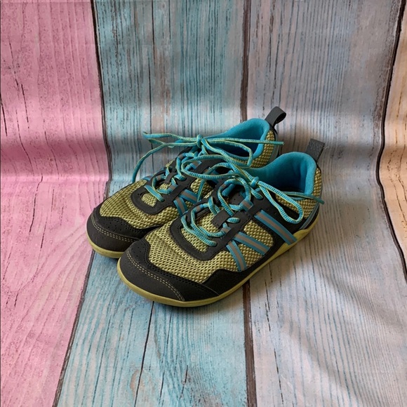 Women’s zero shoes Green and Blue Sneakers size 6 - Picture 1 of 7